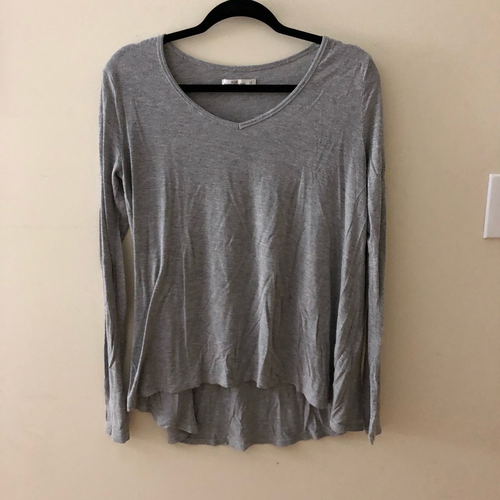 Gray long sleeve Abercrombie shirt